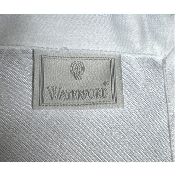 NWT Waterford Crystal formal MAEVE napkins white with design 21”x21” set of 12 - Picture 11 of 16